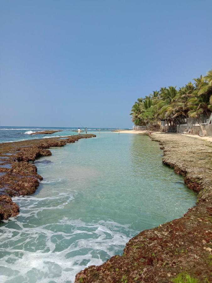 Villa Breeze Talpe Unawatuna Exterior photo